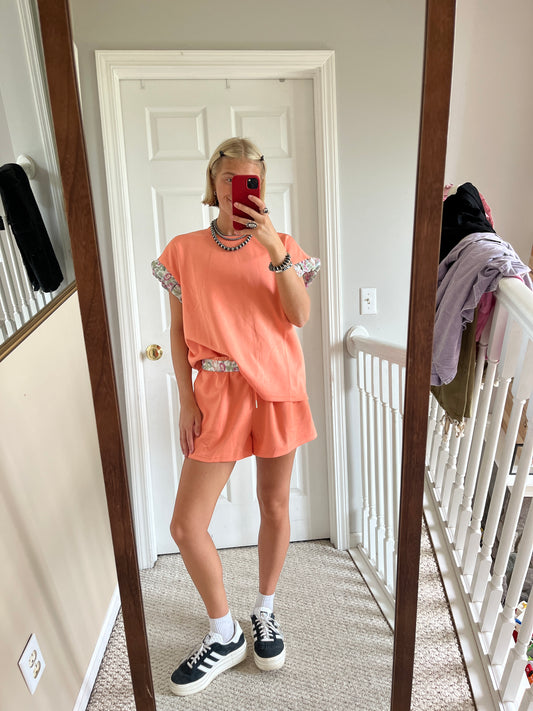 Peach and Floral Detail Set