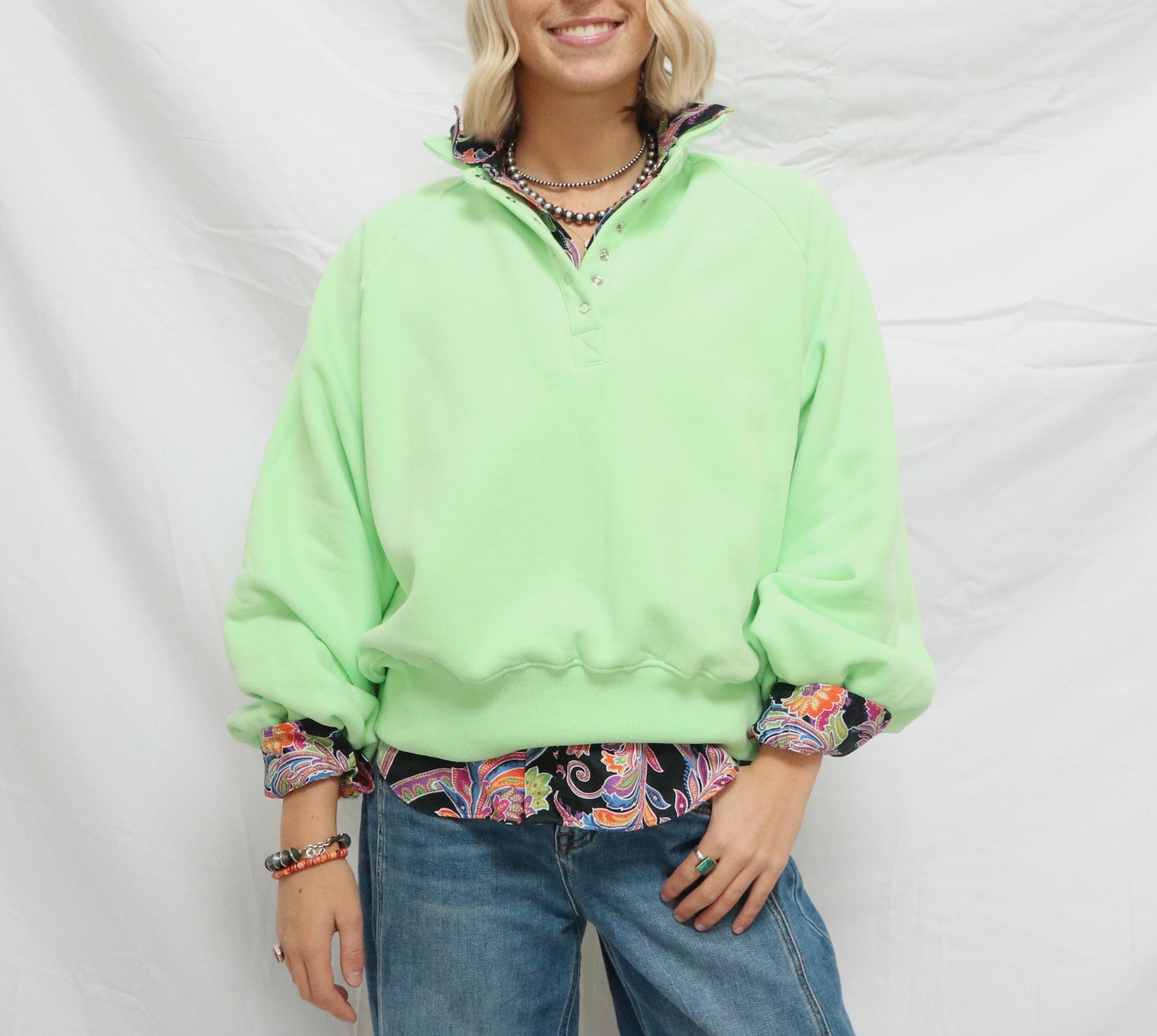 Apple Green Quarter Button Sweatshirt – MK Boutique